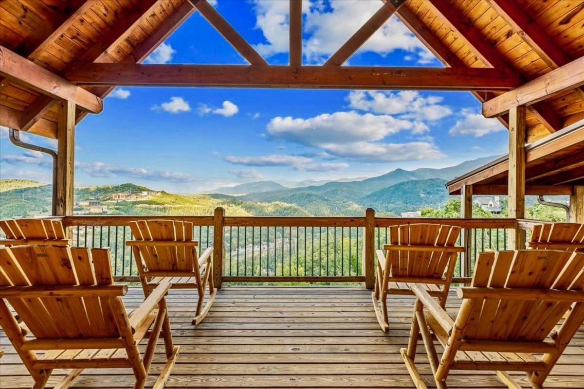 Mansion In The Sky Cabin Гатлінбург Екстер'єр фото