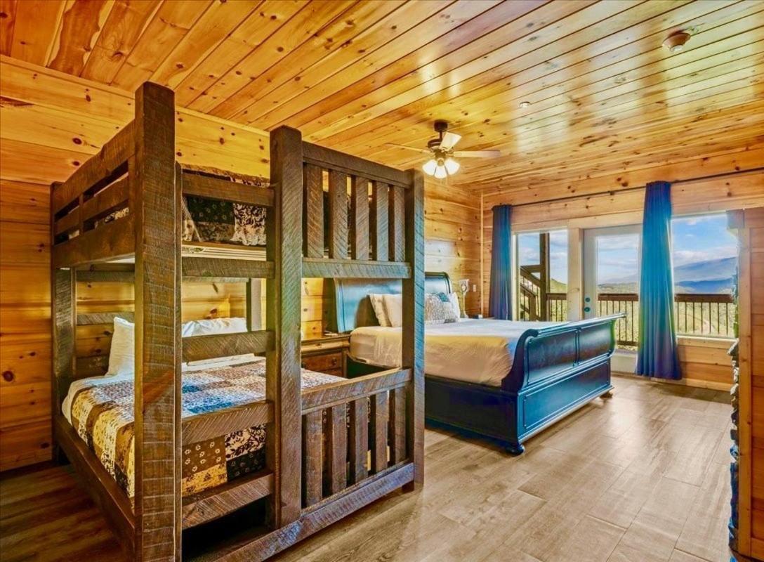 Mansion In The Sky Cabin Гатлінбург Екстер'єр фото